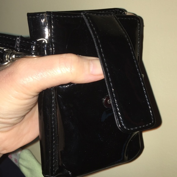 Shiny black sexy zipper sleek snap secure wristlet phone mini fun little bag new - Picture 15 of 15